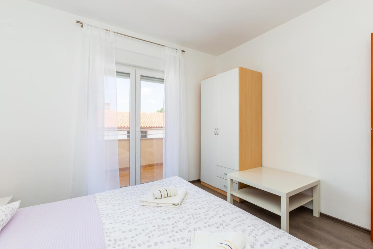 Loren - Mali - Second Floor Медулин Экстерьер фото
